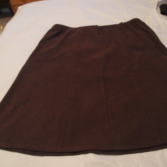 Suede looking brown skirt. Size XL, Notations brand. Good condition. - Picture 1 of 6